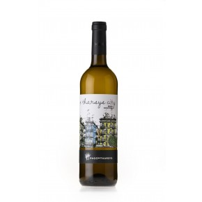 Pago de Tharsys macabeo fermentado barrica